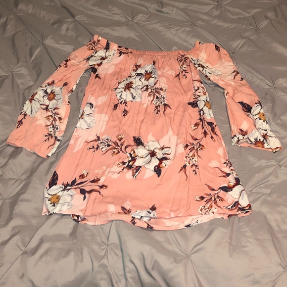 Blush Floral Off Shoulder Dress W/Tie Detail (L) - Picture 5 of 9